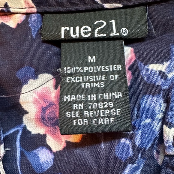 rue 21 Women’s Floral Sleeveless Dress - Picture 3 of 5